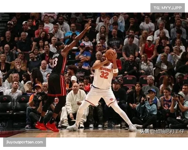 阿德巴约29分14篮板统治内线 热火中锋攻防两端贡献突出